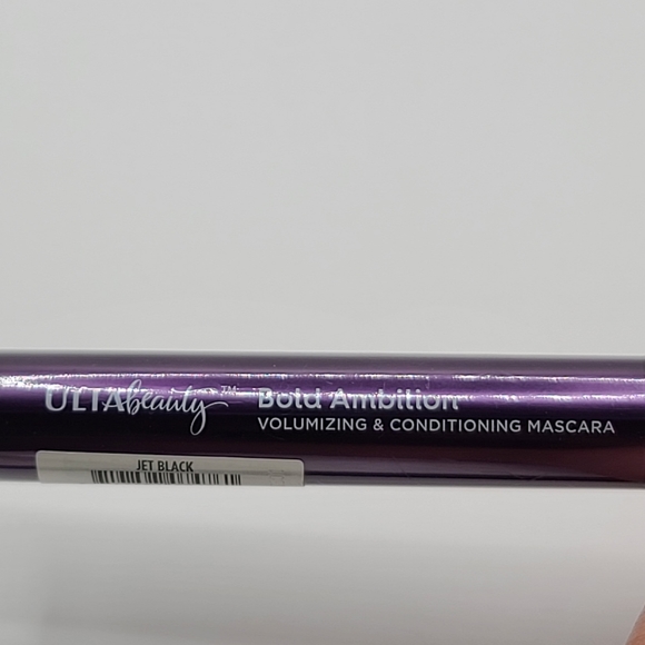 Ulta Beauty Bold Ambition Volumizing & Conditioning Mascara in Jet Black - Picture 6 of 6